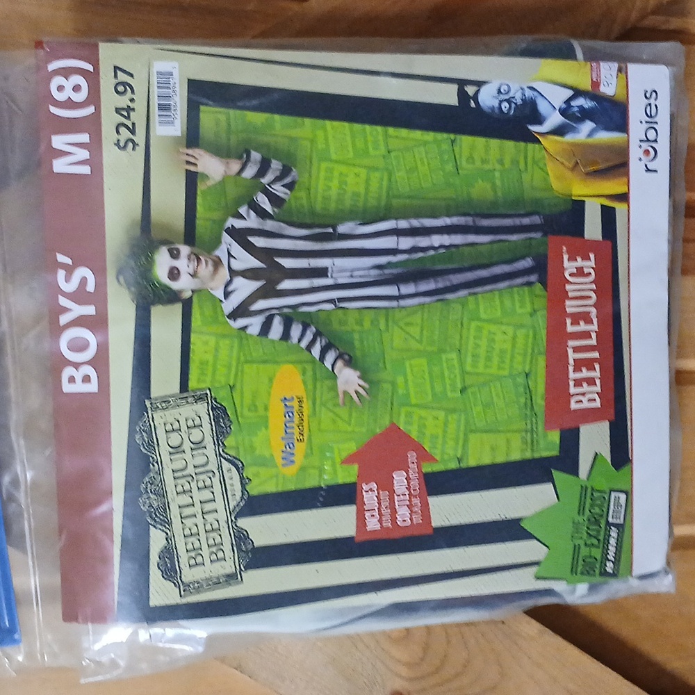 Beetlejuice Costume - Black and White..8